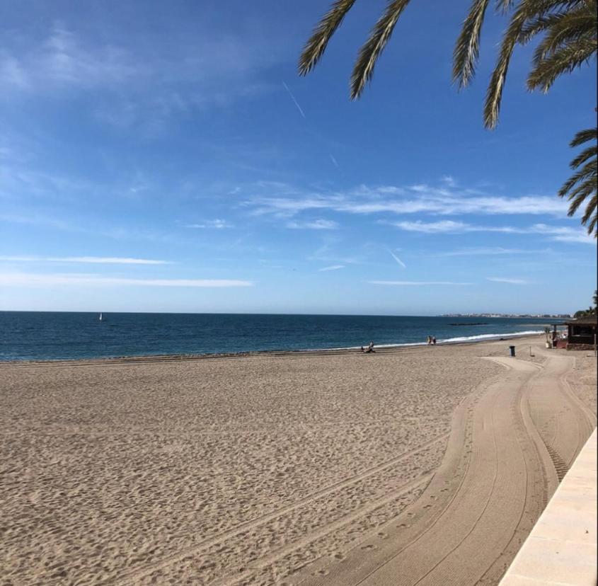 Alojamiento Con Vistas Al Mar アグアドゥルセ エクステリア 写真